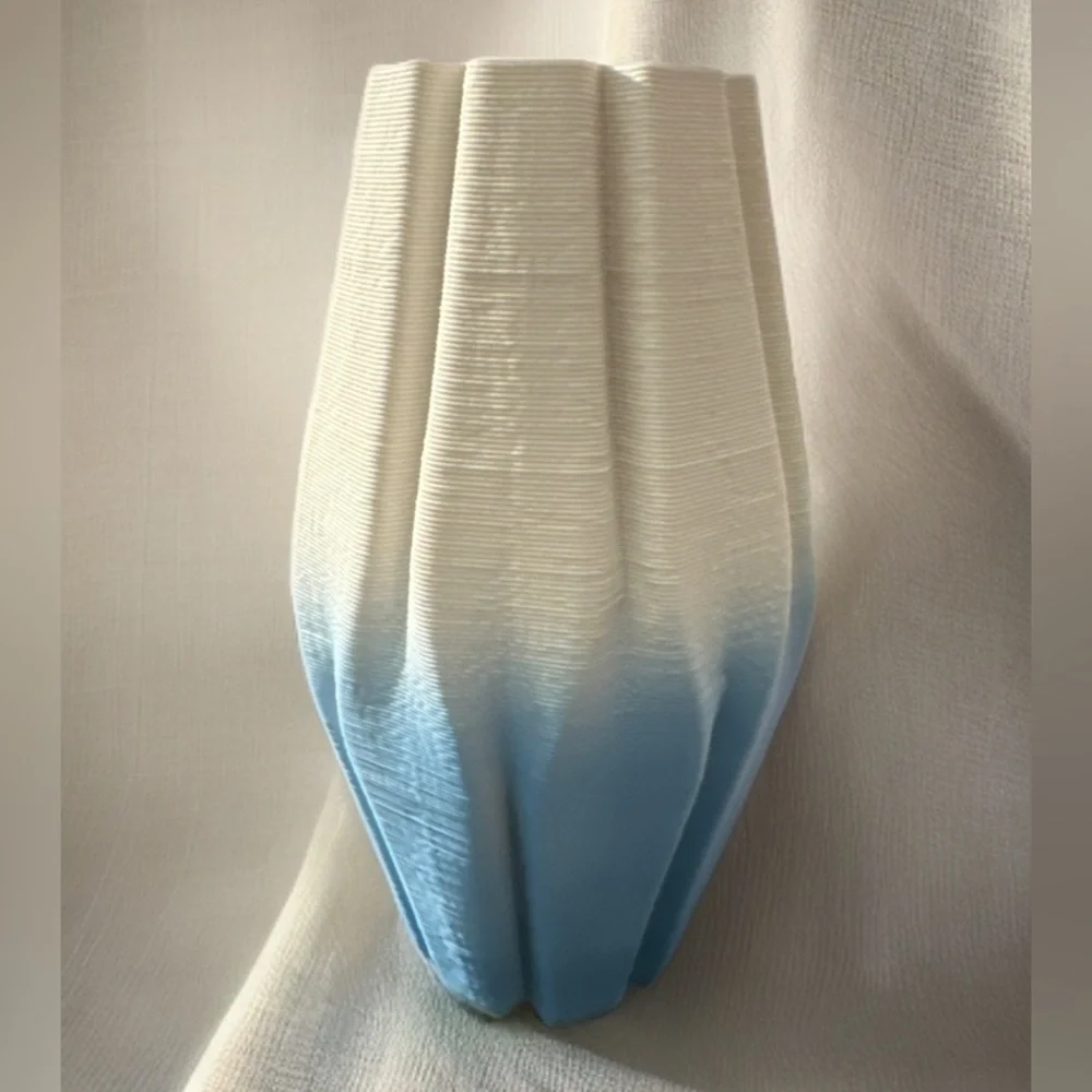 NEW Tabletop Minimalist Scandi Style Geometric Ceramic Vase Blue/White‎
